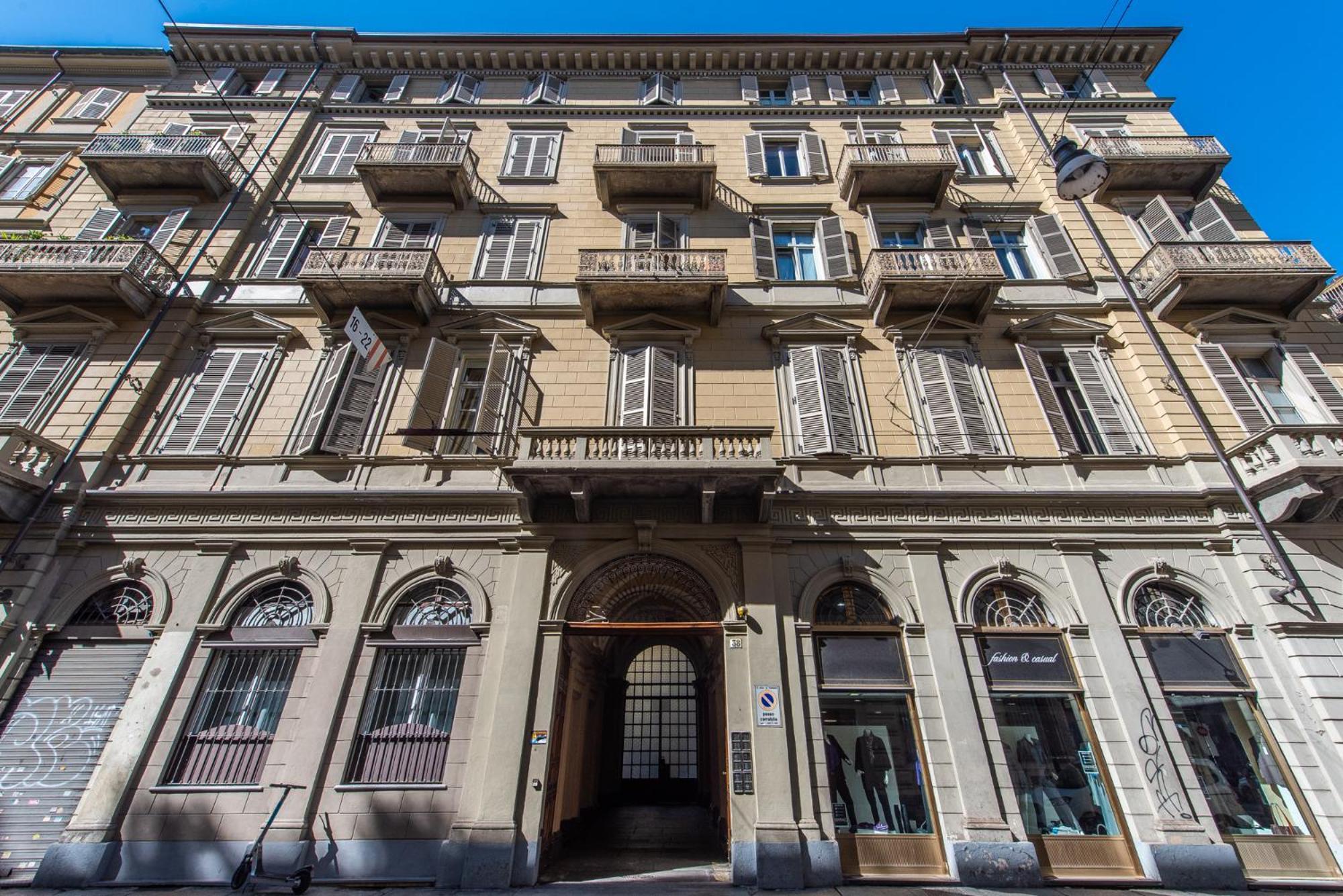 Turin Sky House City Center Buitenkant foto